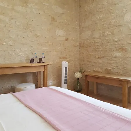 Bed & Breakfast L'oustau Du Murier *